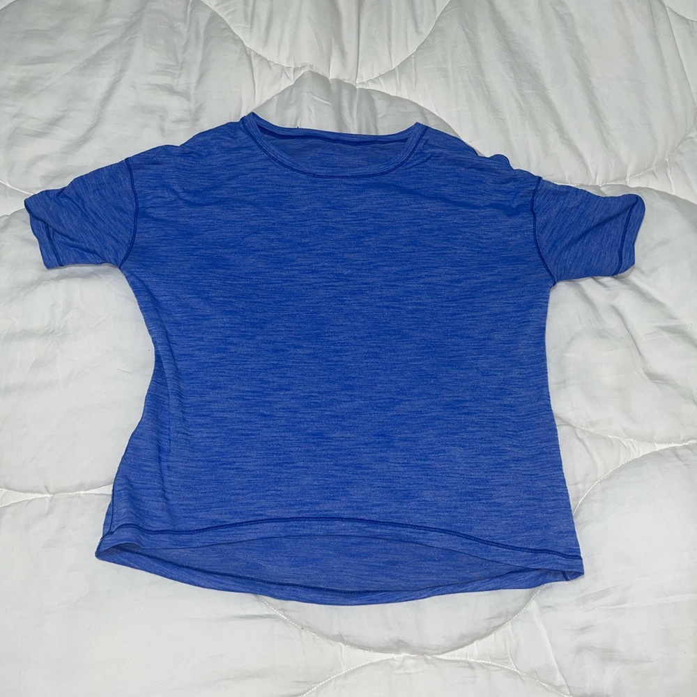 Lululemon tee